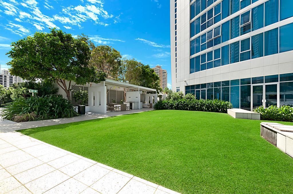 H Star Residences-- Paradise Stayz Χρυσή Ακτή Εξωτερικό φωτογραφία